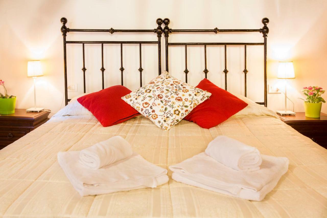 Art Apartment Vicolo Del Panico Florence Buitenkant foto